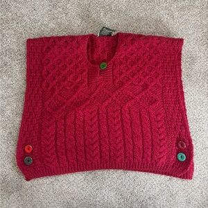 Blarney Woollen Mills 100% Merino Wool Made in Ireland Cable Knit Poncho Sweater